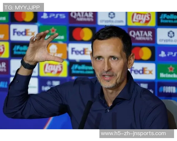 法兰克福主帅强调防守重要性6轮德甲失16球需警惕错误惩罚