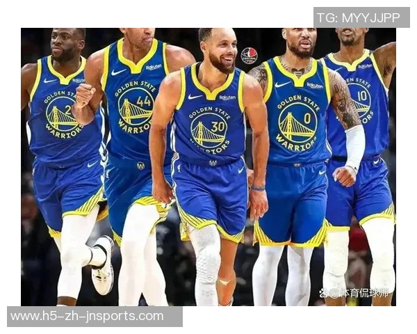 库里加盟勇士初期阵容揭秘蒙塔搭档后场双枪临时工云集 库里加盟勇士初期阵容揭秘蒙塔搭档后场双枪临时工云集