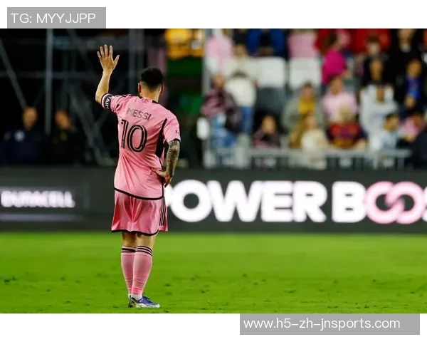 梅西表现精彩助攻戴帽错失良机媒体评分高达九点一分