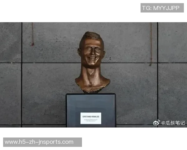 布雷迪幽默点评C罗雕像称其为史上最糟或将让雕塑家失业